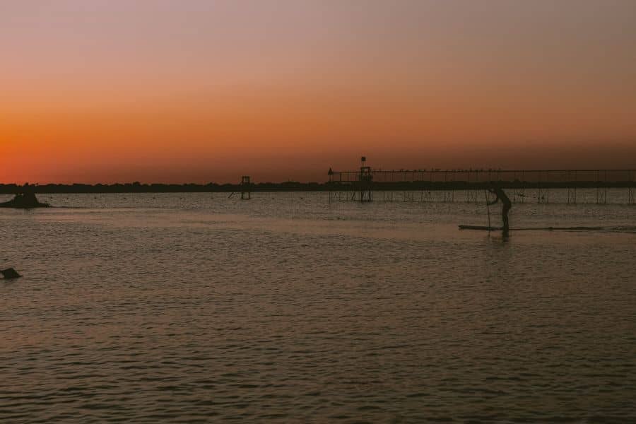 Západ slunce při rybolovu 